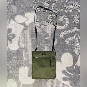 Women’s Kate spade purse